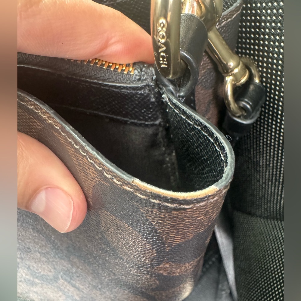 Coach, Mollie Bucket Bag 22 In Signature Canvas - Picture 16 of 16